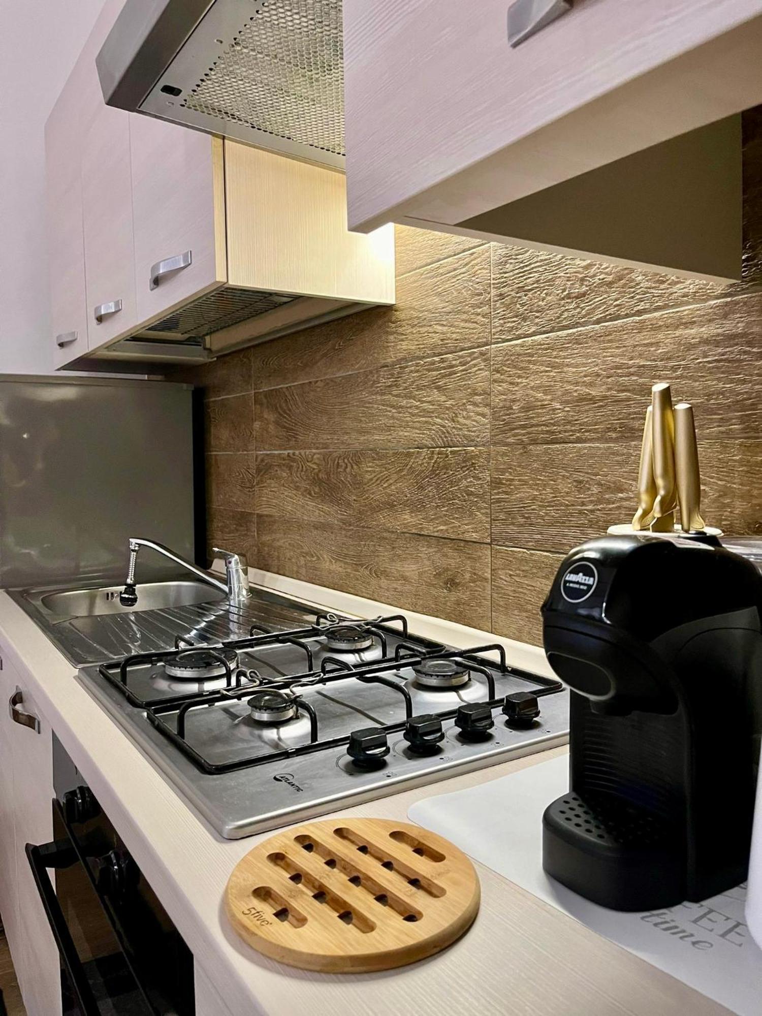 Residenza Corrado By Almanova Residenze Apartman Mantova Kültér fotó