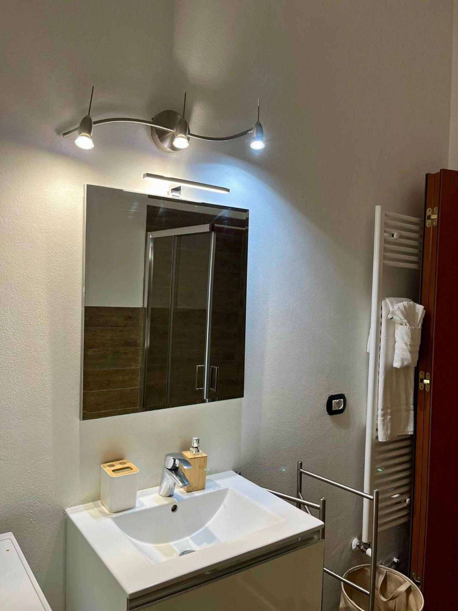 Residenza Corrado By Almanova Residenze Apartman Mantova Kültér fotó